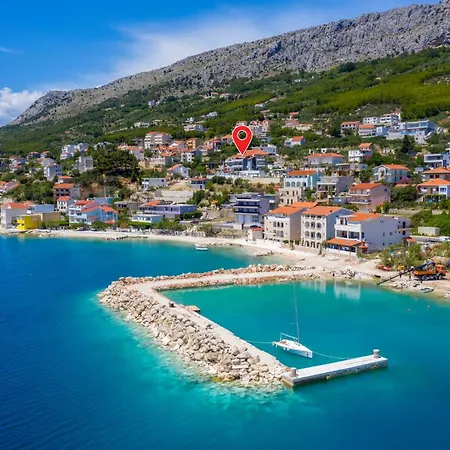 3 Bedroom Amazing In Jesenice (Split-Dalmatia)