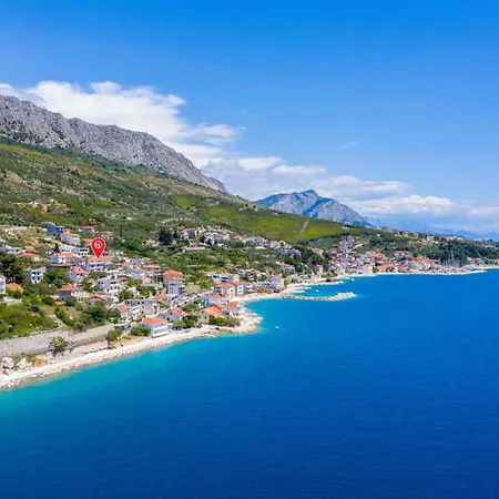 Lägenhet 3 Bedroom Amazing In Jesenice (Split-Dalmatia)