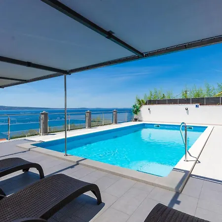 With Sea View I Jesenice (Split-Dalmatia)